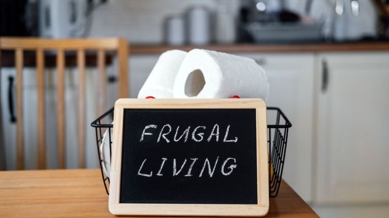 Memaknai Arti Frugal Living: Hidup Irit Tak Harus Pelit