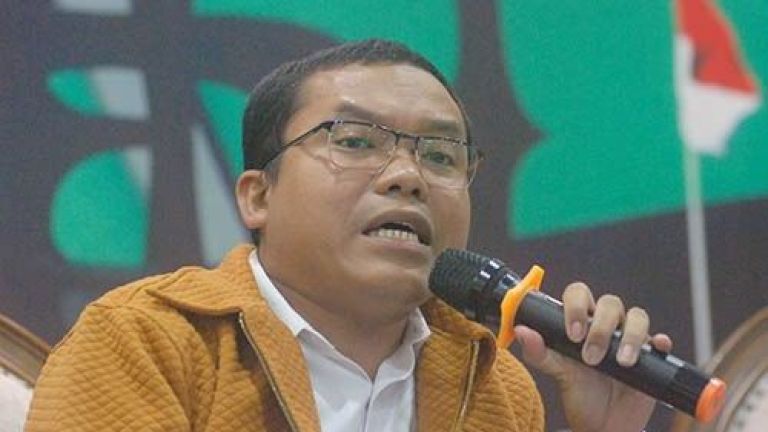 Telat Mundur dari Kabinet Jokowi, Keputusan Mahfud Lepas Jabatan Menko Polhukam Harus Diapresiasi