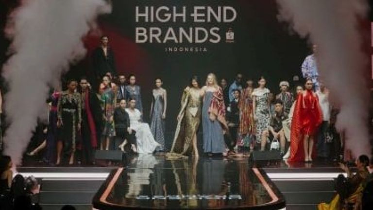 High-End Brands Indonesia by Shopee Hadirkan Pengalaman Belanja Fesyen Eksklusif Hasil Karya Perancang Busana Indonesia