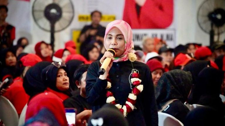 Siti Atikoh Ajak Pendukung Ganjar Awasi Kecurangan Pemilu:  Jangan Takut Diintimidasi