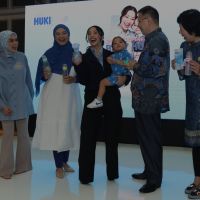 Tunjuk Nikita Willy sebagai Brand Ambassador, Baby HUKI Kenalkan Pentingnya Smart Parenting Bagi Ibu Muda