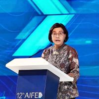 Sri Mulyani Melejit Bersama Bank Dunia Setelah Difitnah Sana-sini, Purbaya Justru Tenggelam dalam Janji Manisnya Sendiri