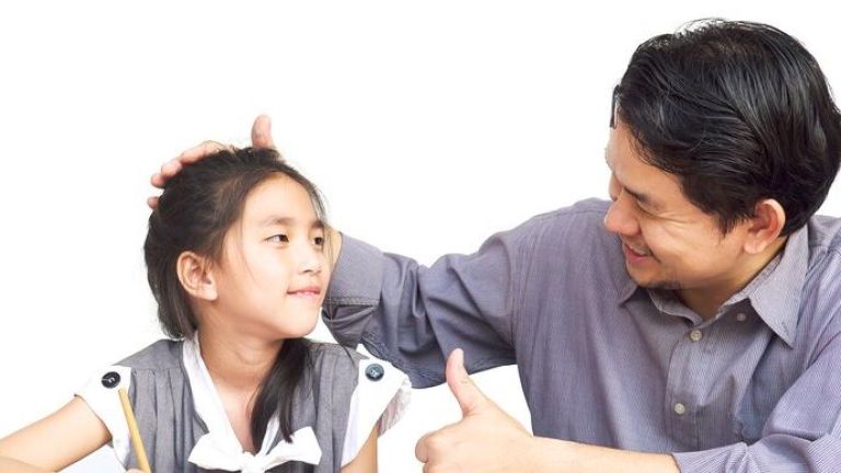 7 Kalimat yang Sebaiknya Tidak Diucapkan ke Anak Menurut Ahli Parenting, Termasuk Kata-kata Pujian Ini