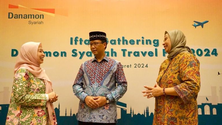 Bantu Nasabah Tunaikan Haji dan Umrah, Danamon Syariah Travel Fair Hadir di Gandaria City