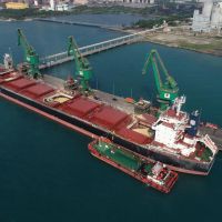 Pastikan Stok BBM Tiba Hari Ini, Pertamina Patra Niaga Siap Lanjutkan Kolaborasi dengan Swasta
