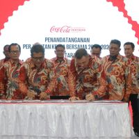 Lindungi Kesejahteraan Karyawan, Coca-Cola Europacific Partners Indonesia Sepakati Perjanjian Kerja Bersama 2024-2026
