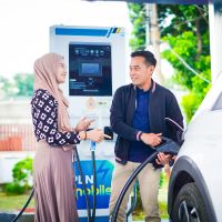SPKLU Tersedia Sepanjang Tol Trans Jawa, Pemudik yang Pakai Kendaraan Listrik Tak Perlu Khawatir
