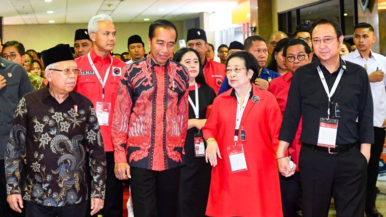 Megawati Dukung Hak Angket tapi Tak Sudi Jokowi Dimakzulkan