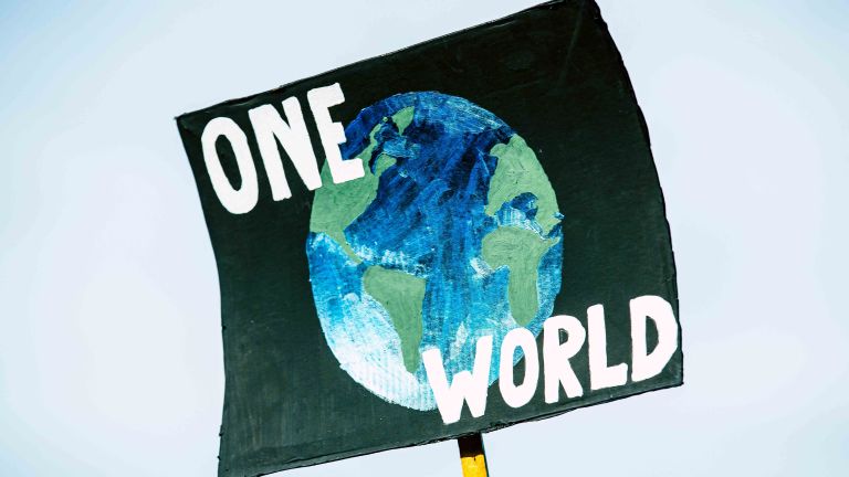 Hari Bumi Sedunia, Ini 3 Tips Lestarikan Bumi Demi Generasi Mendatang