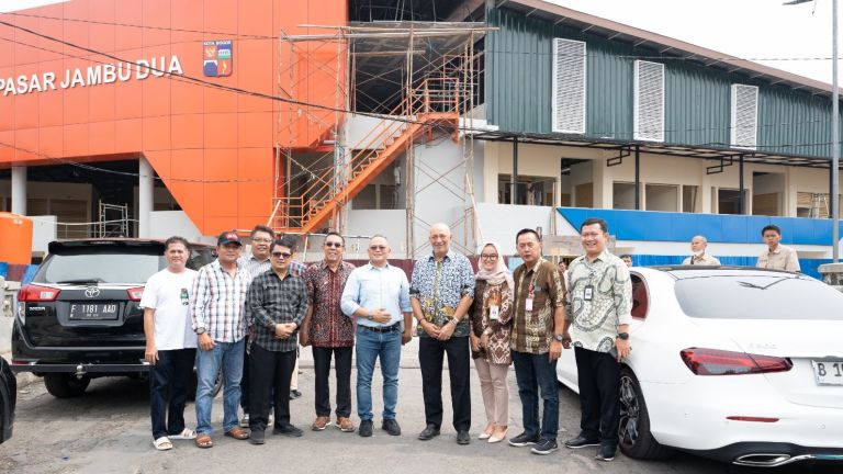 Bank DKI dan Pasar Pakuan Jaya Fasilitasi Kredit Kepemilikan Tempat Usaha di Pasar Sukasari Bogor
