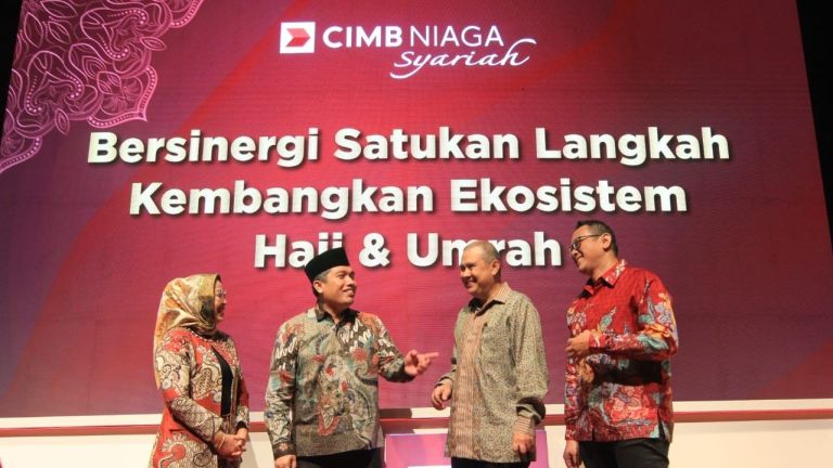 Perkuat Ekosistem Haji dan Umrah, Berikut Fasilitas yang Ditawarkan CIMB Niaga Syariah