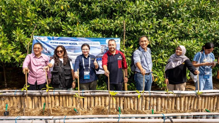 Artha Graha Peduli Bersama UGM Gencarkan Water Energy Nexus dalam Momentum KTT WWF 2024