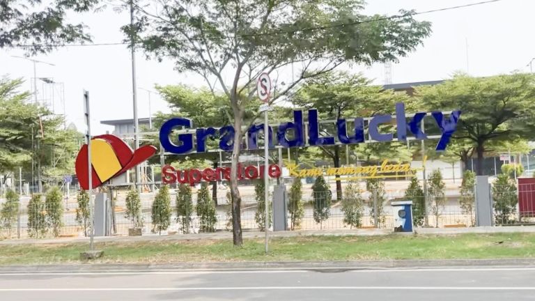 Warga Bekasi, Merapat! Gerai GrandLucky Superstore Segera Hadir di Kota Harapan Indah