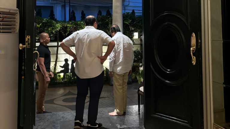 Turut Berduka, Presiden Joko Widodo Datangi Rumah Duka Ibunda Dato Sri Tahir