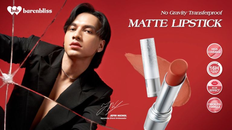 Lewat No Gravity Transferproof Matte Lipstick, barenbliss Hadirkan Revolusi Makeup Genderless Bersama Jefri Nichol