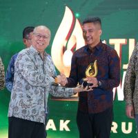 PT JIEP Sabet Penghargaan Gold di Ajang TJSL & CSR Awards Pilar Lingkungan dan Sosial