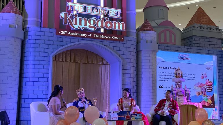 The Harvest Kingdom 20 Year Sweet Fairytale: Selalu Ada di Setiap Momen Manis Cake Lovers