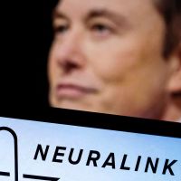 Sukses Tanam Chip Otak Neuralink di Pasien Kedua, Elon Musk: Mari Kita Berikan Orang Kekuatan Super