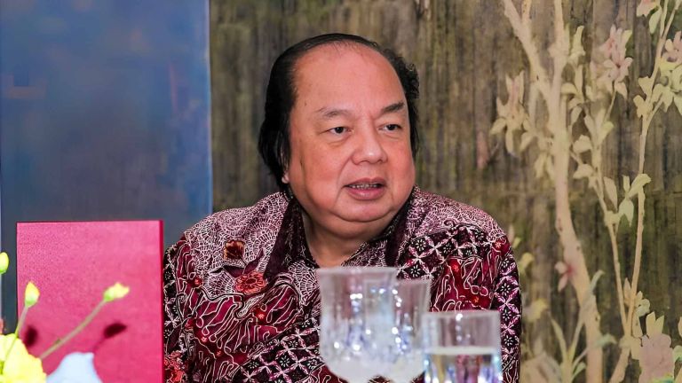 Kisah Dato Sri Tahir Dianugerahi Warga Kehormatan Brimob