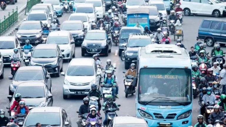 Mengulik Rencana Pemerintah Wajibkan Asuransi Kendaraan Bermotor