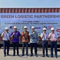 Alih Moda Transportasi Gunakan Kereta Api, Kerja Sama KAI Logistik-Gobel Group Wujudkan Green Logistic Nasional