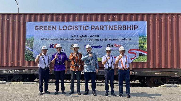 Alih Moda Transportasi Gunakan Kereta Api, Kerja Sama KAI Logistik-Gobel Group Wujudkan Green Logistic Nasional