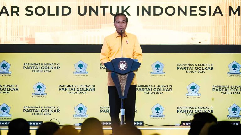 Jokowi: Saya Kalau Lihat Pohon Beringin Bawaannya Adem dan Sejuk