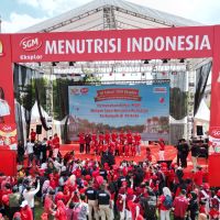 Rayakan 70 Tahun, SGM Pecahkan Rekor MURI Lewat Gerakan Minum Susu Bersama Keluarga di 70 Kota