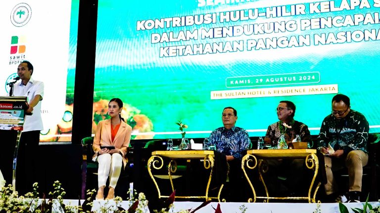 Tantangan Pengembangan Industri Hulu-Hilir Kelapa Sawit