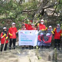 Yayasan WINGS Peduli Gelar Aksi Bersih Sungai Wonorejo di Jawa Timur