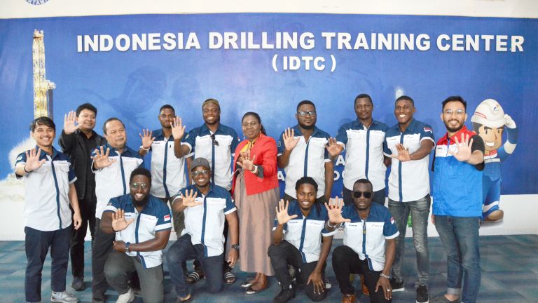 Bos Petrofund Namibia Kunjungi Indonesia Drilling Training Center PDSI