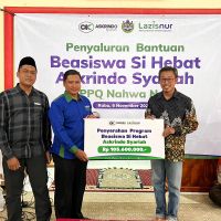 Dukung Pendidikan dan Pemberdayaan Ekonomi, Askrindo Syariah Serahkan Bantuan di Tiga Lokasi Berbeda