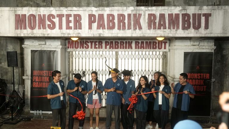 Nantikan Film Horor Fantasi Palari Film 'Monster Pabrik Rambut', Produksi 3 Negara