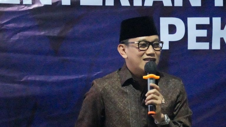 Menteri Karding Beber Penyebab Tingginya Angka PMI Ilegal