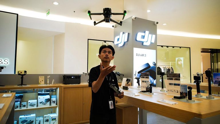 Erajaya Active Lifestyle Resmikan Tiga Gerai DJI Experience Store Sekaligus