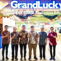 Pembukaan Gerai GrandLucky Superstore di Puri Indah Mall 2