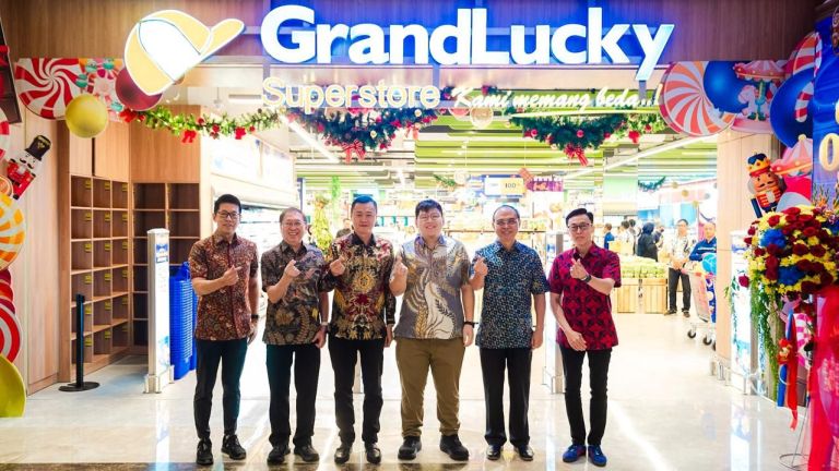 Pembukaan Gerai GrandLucky Superstore di Puri Indah Mall 2