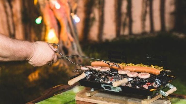 7 Minuman Penurun Kolesterol usai Kalap Makan Daging di Malam Tahun Baru