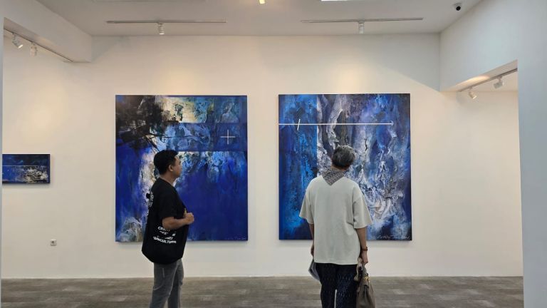 Eksplorasi Pikiran dalam Pameran Lukisan Sandy Tisa di Kendys Gallery