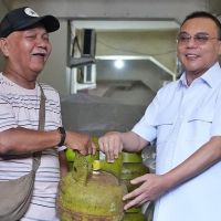 Sempat Melarang, Sekarang Dasco Tak Masalah dengan Pengibaran Bendera One Piece