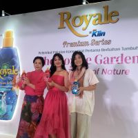 WINGS Care Hadirkan Royale by SoKlin Premium Series, Pelembut Pakaian dengan Konsentrat Tumbuhan dan 99% Botanical Fusion