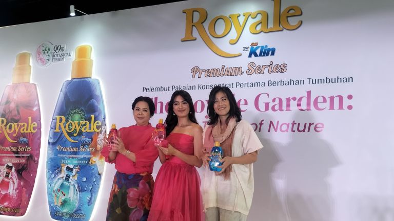 WINGS Care Hadirkan Royale by SoKlin Premium Series, Pelembut Pakaian dengan Konsentrat Tumbuhan dan 99% Botanical Fusion