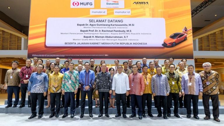 IIMS Jakarta 2025: Danamon-Adira Finance Targetkan Pertumbuhan Dua Digit