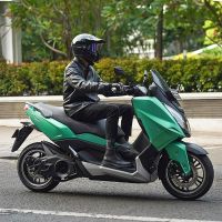 Polytron Hadirkan Test Ride Eksklusif Fox-500 Selama IIMS 2025