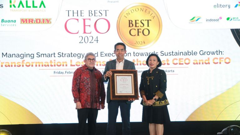 Raih The Best CEO 2024, Askrindo Kuatkan Posisi di Industri Asuransi dan Penjaminan