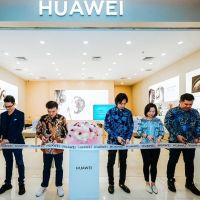 HUAWEI Experience Store Hadir di Cibinong City Mall