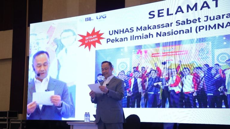 Ary Ginanjar Berikan Booster dan Roadmap Menuju World Class University pada Pimpinan Unhas