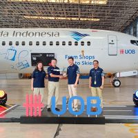 Tunjukkan Tren Positif, UOB x Garuda Indonesia Resmikan Livery Eksklusif GIUC pada Pesawat Garuda Indonesia