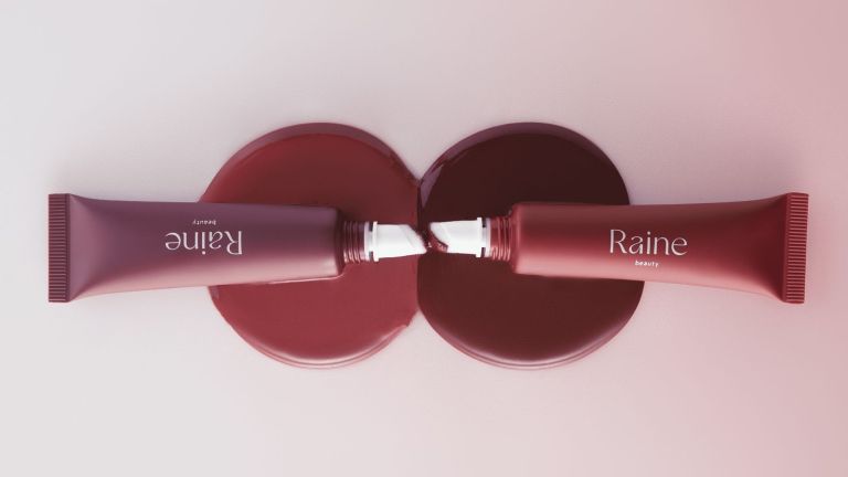 Raine Beauty Perkenalkan Lip Hug Cashmere Kiss