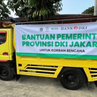 Bank DKI Salurkan Bantuan untuk Korban Banjir Bekasi